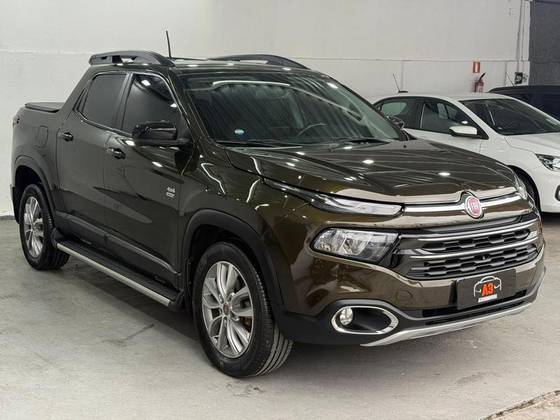 FIAT TORO 2.0 16V TURBO DIESEL FREEDOM 4WD MANUAL